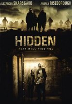 Затаившись