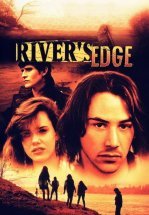 На берегу реки