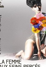 Женщина с пирсингом